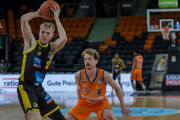 也让无数老 也让无数老