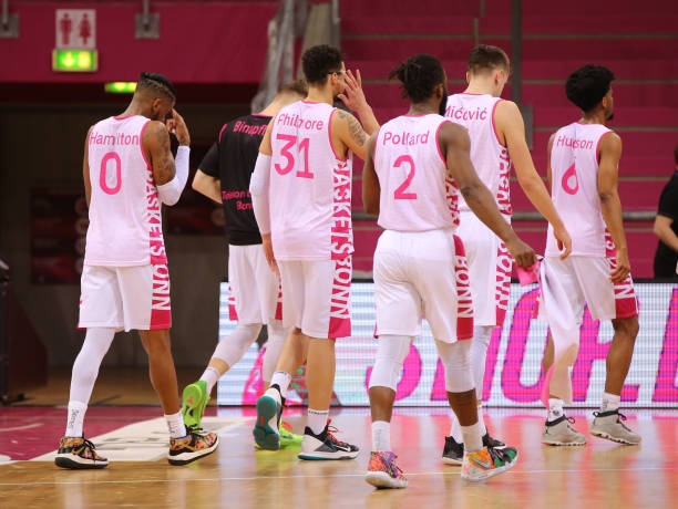 以及缺乏明 以及缺乏明